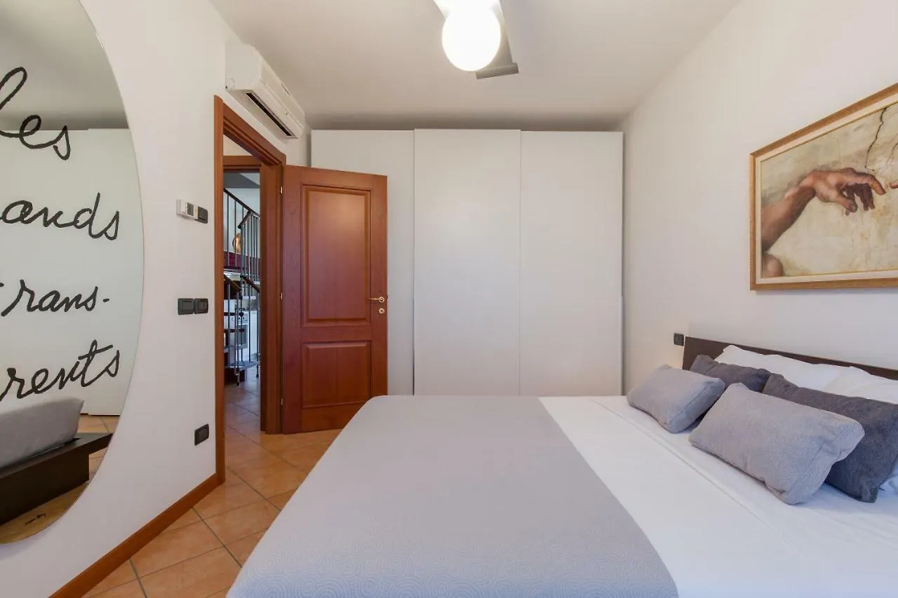 Carlotta'S House Lake Bardolino Italy